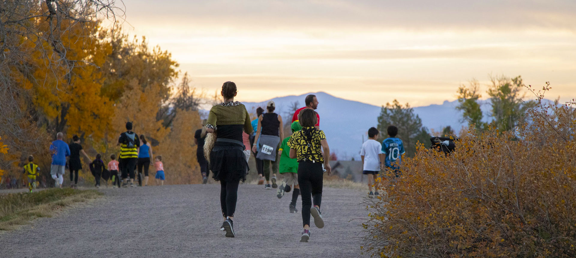 Hoofin' it through the Hollows 5k